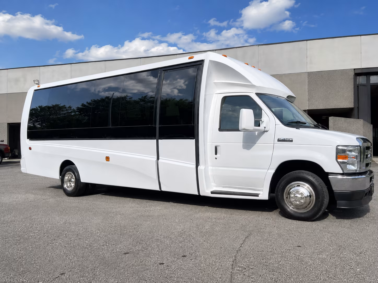 book the perfect ride for your next wine tour 3