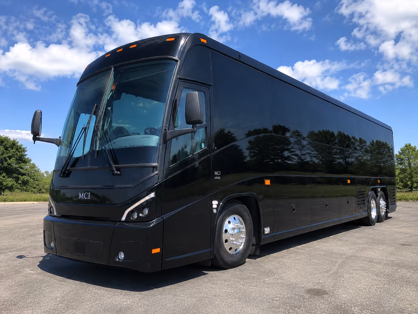 charter buses and party buses to tampa bay rays games at tropicana field