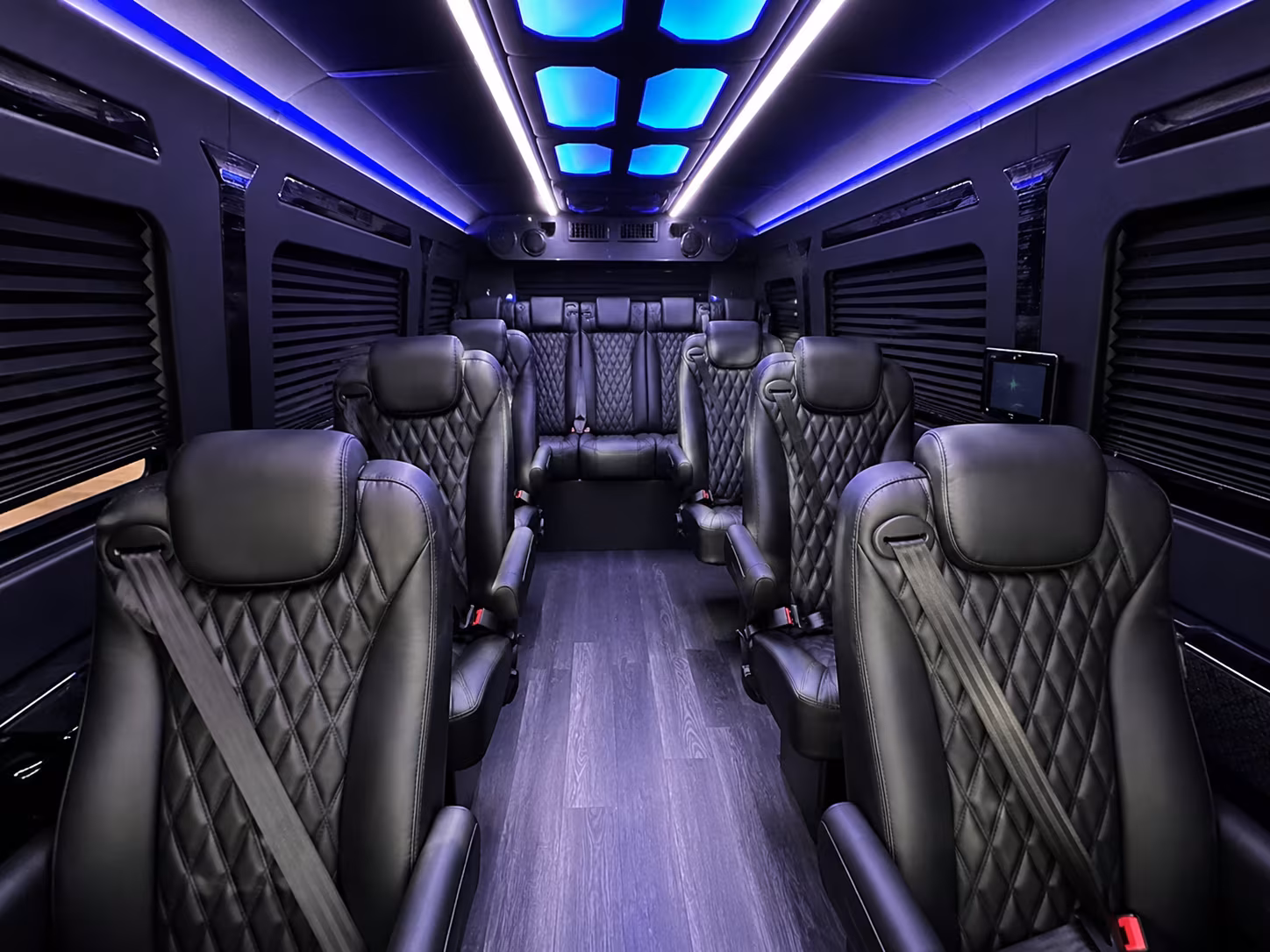 wedding shuttle buses serving st petersburg venues